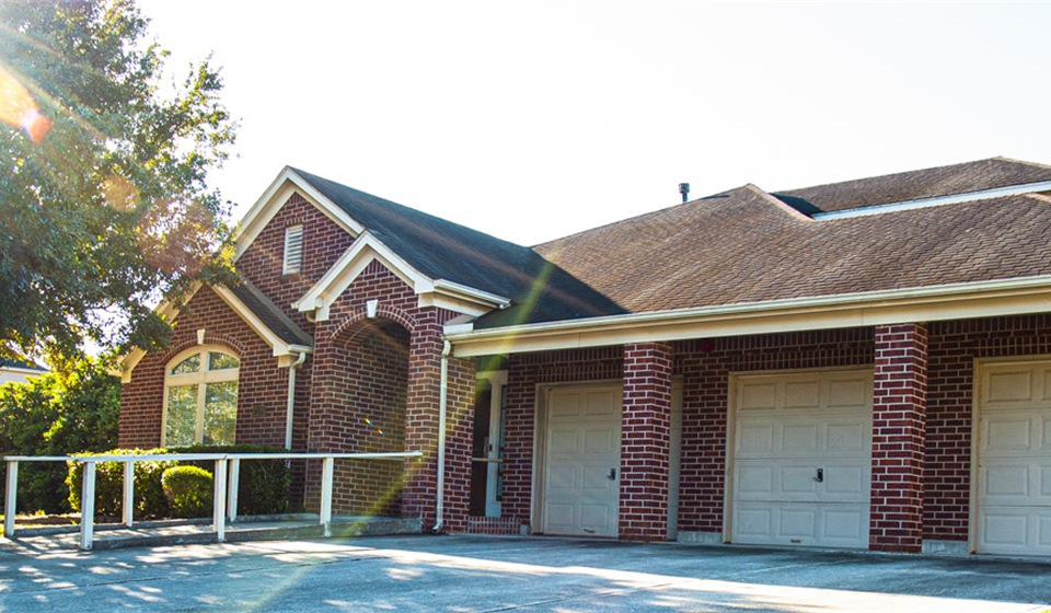 hot-creeck-mainpicture-slideshow-home